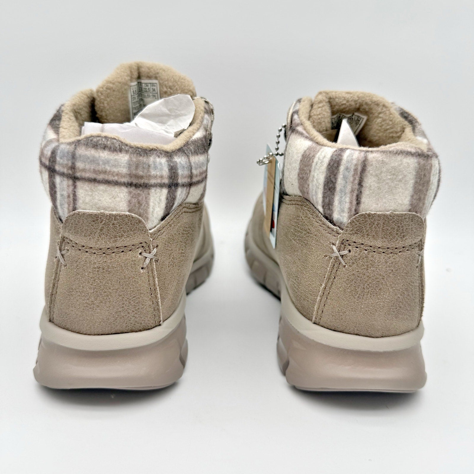 Skechers Womens Synergy Hiking Boot US 5.5 EU 35.5 Taupe Water Repellent NIB