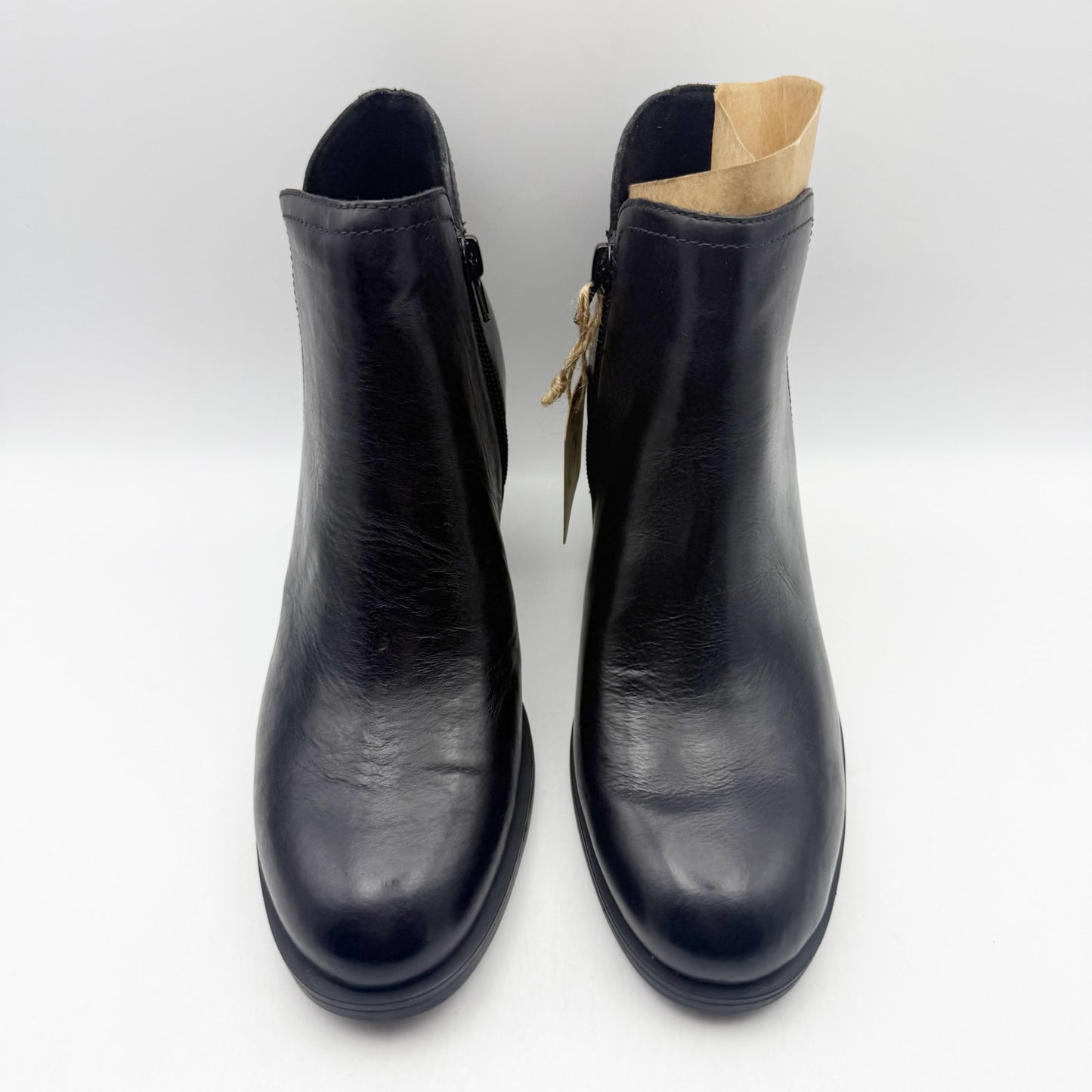 Born Womens Olivia Ankle Booties US 8.5 M EU 39 Black Leather NIB