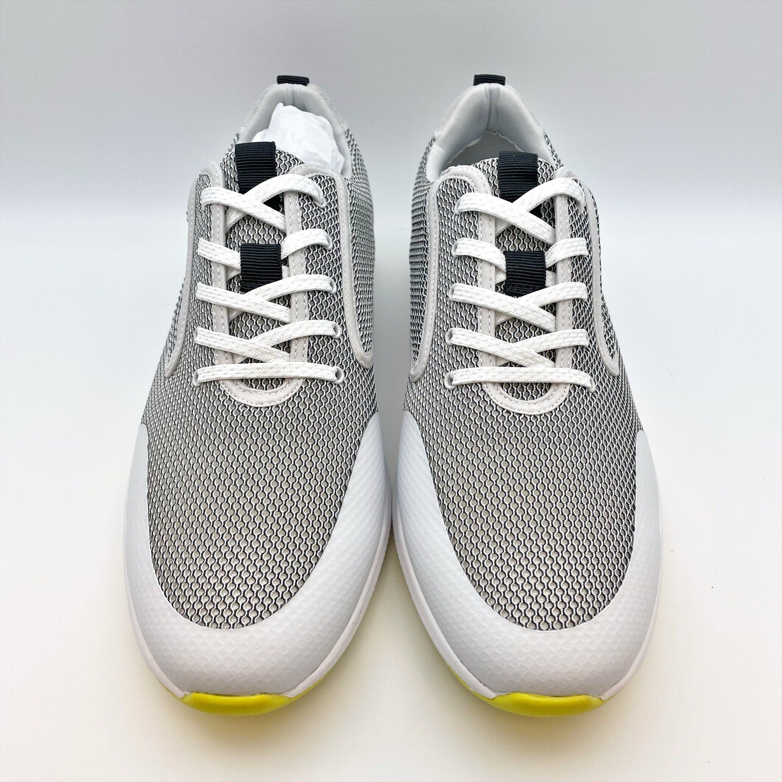 Vince Camuto Mens Emmitt Casual Sneakers US 10.5 M EU 43.5 Grey White NIB