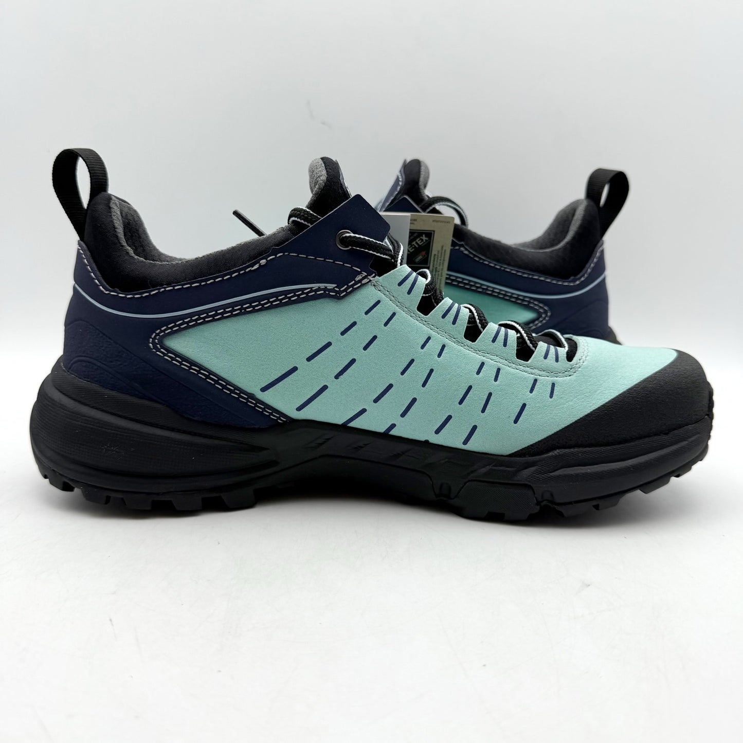 Zamberlan Womens Circe Low GTX Trail Sneakers US 8 Blue Black Waterproof NIB
