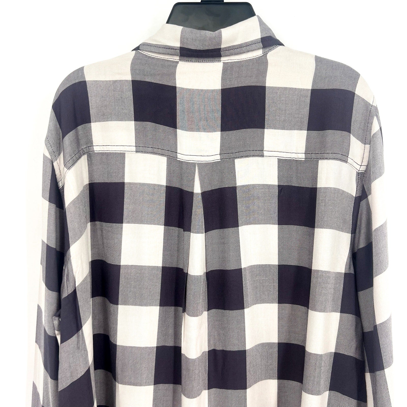 STITCH FIX COSMIC BLUE LOVE Popover Top Shirt Medium Grey White Check NWT
