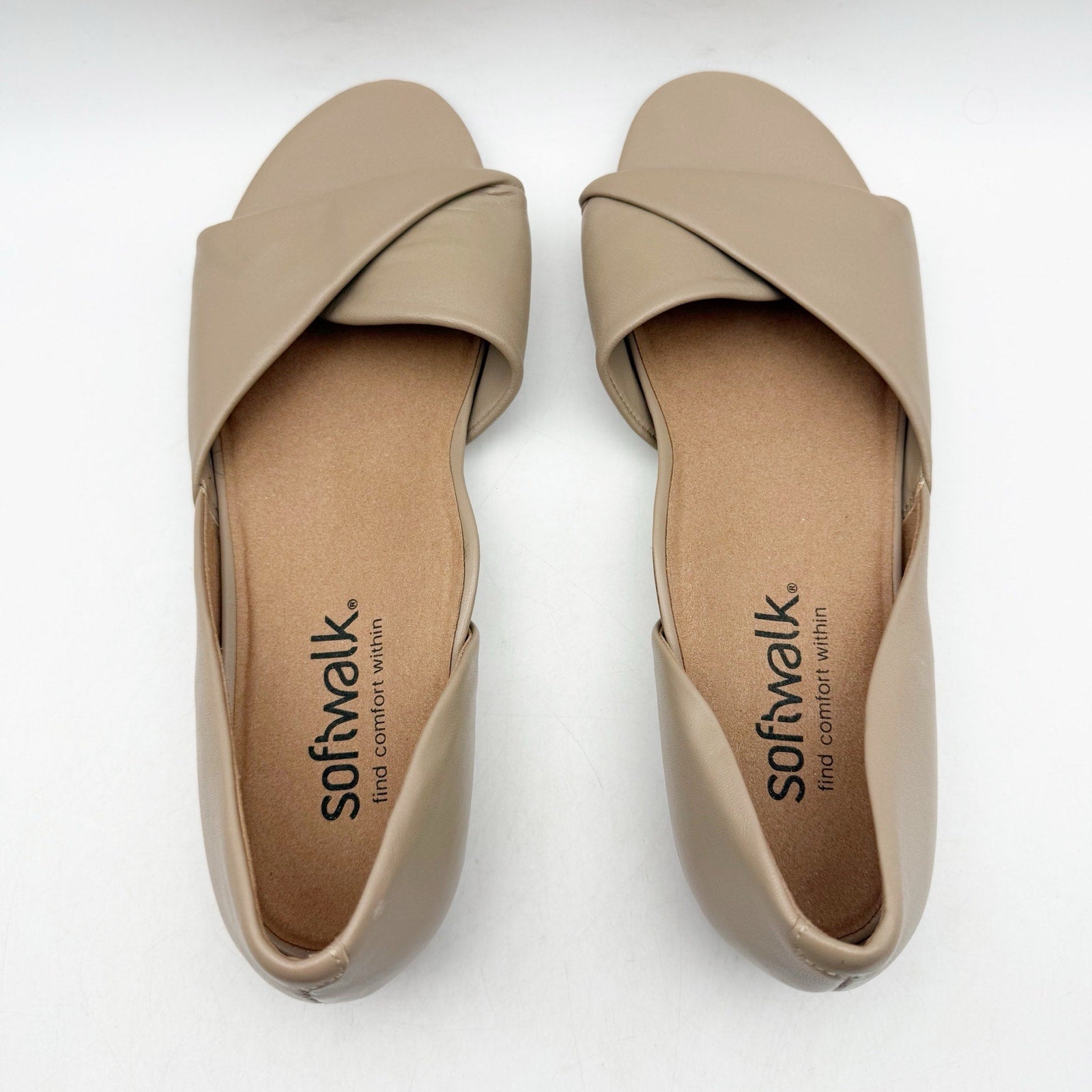 SoftWalk Womens Cypress Slip On Flats US 10 M Tan Beige Leather Open Toe NWOB