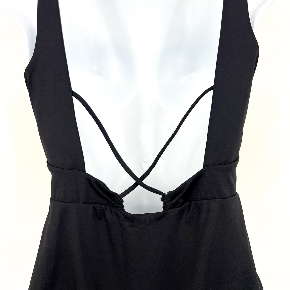 L*SPACE Women's Bondi One Piece Swimsuit Medium Black Cut Out Open Back NWT
