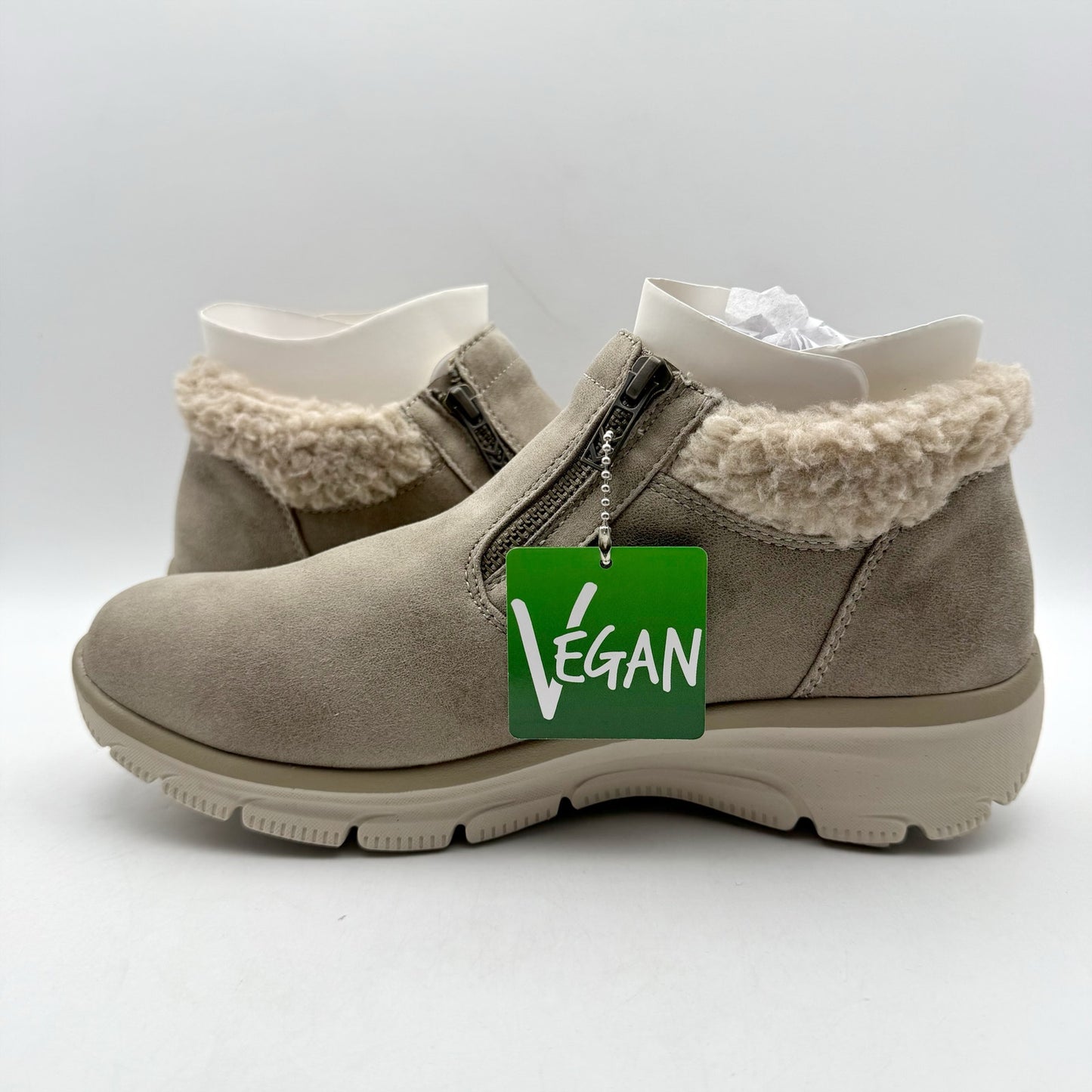 Skechers Womens Easy Going Ankle Boots US 10 Grey Water Repellent Lined NIB