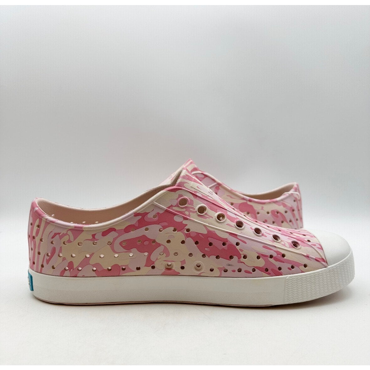 Native Men's Jefferson Slip On Shoes Size 10 Pink White EVA Waterproof NWOB