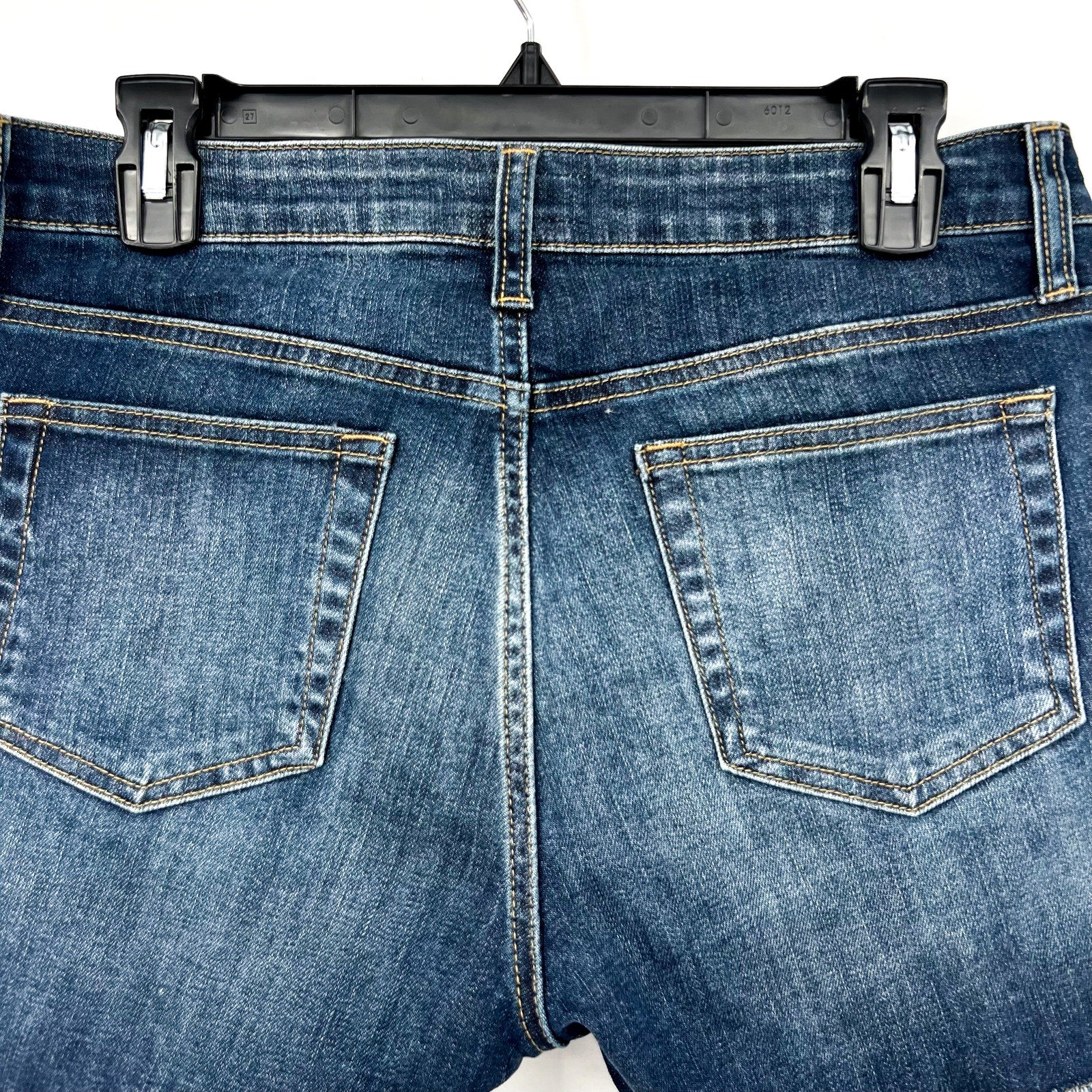 KUT FROM THE KLOTH Gidget Fray Denim Shorts Size 8 Stimulating Blue NWOT