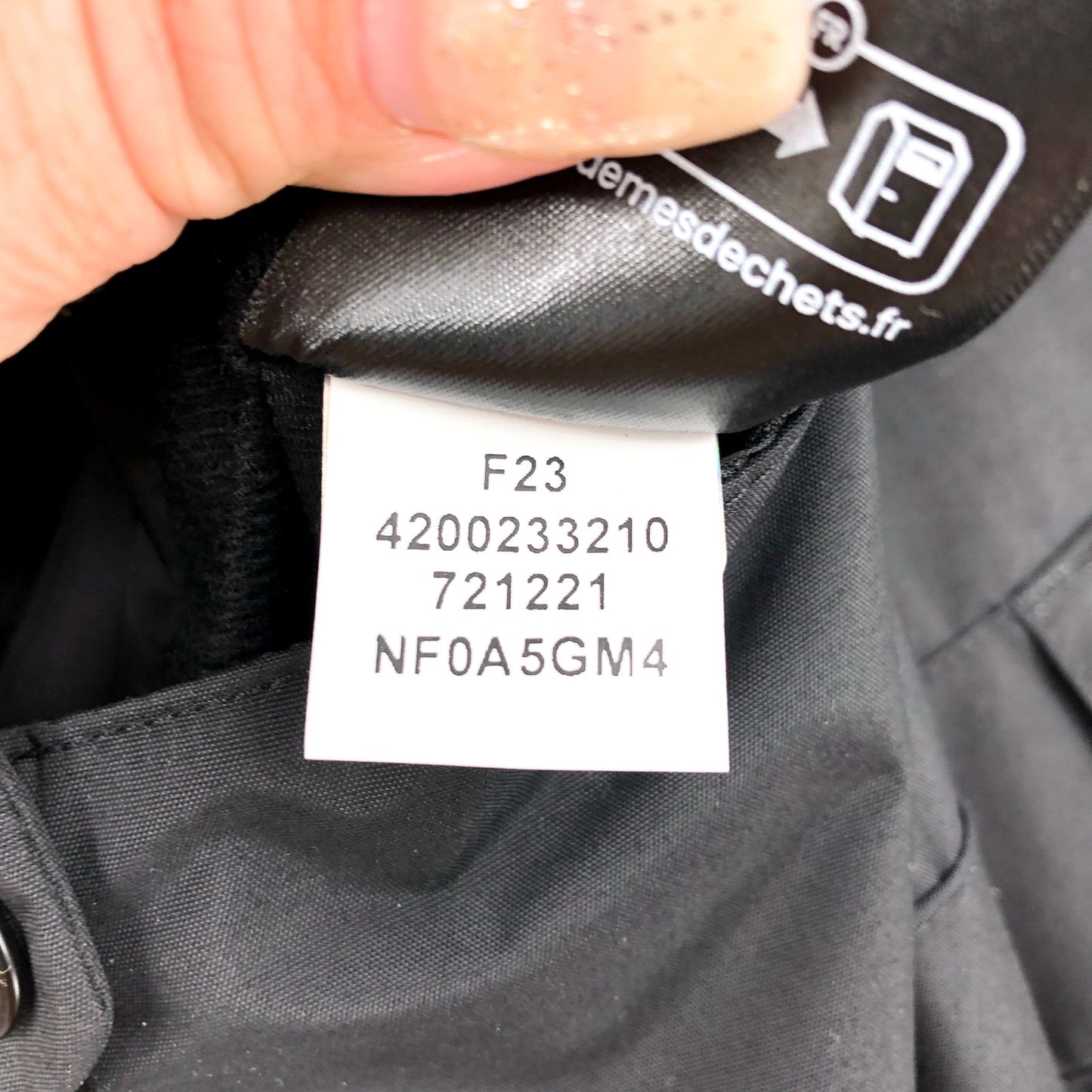 THE NORTH FACE Womens Freedom Insulated Snow Bib Large Black Waterproof NWT