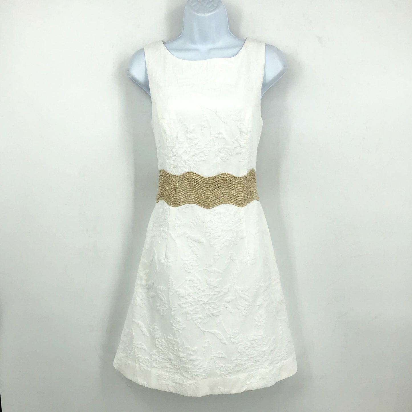 LILLY PULITZER Siarra Dress Size 4 White Caliente Pucker Jacquard Sleeveless NWT