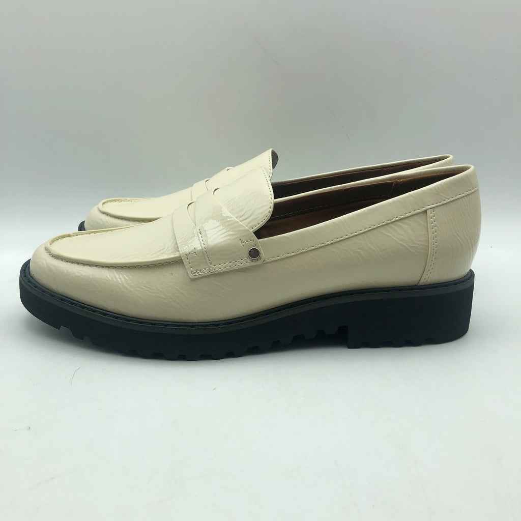 Franco Sarto Womens Cassandra Loafers US 7.5 Cream Vegan Patent Leather NIB