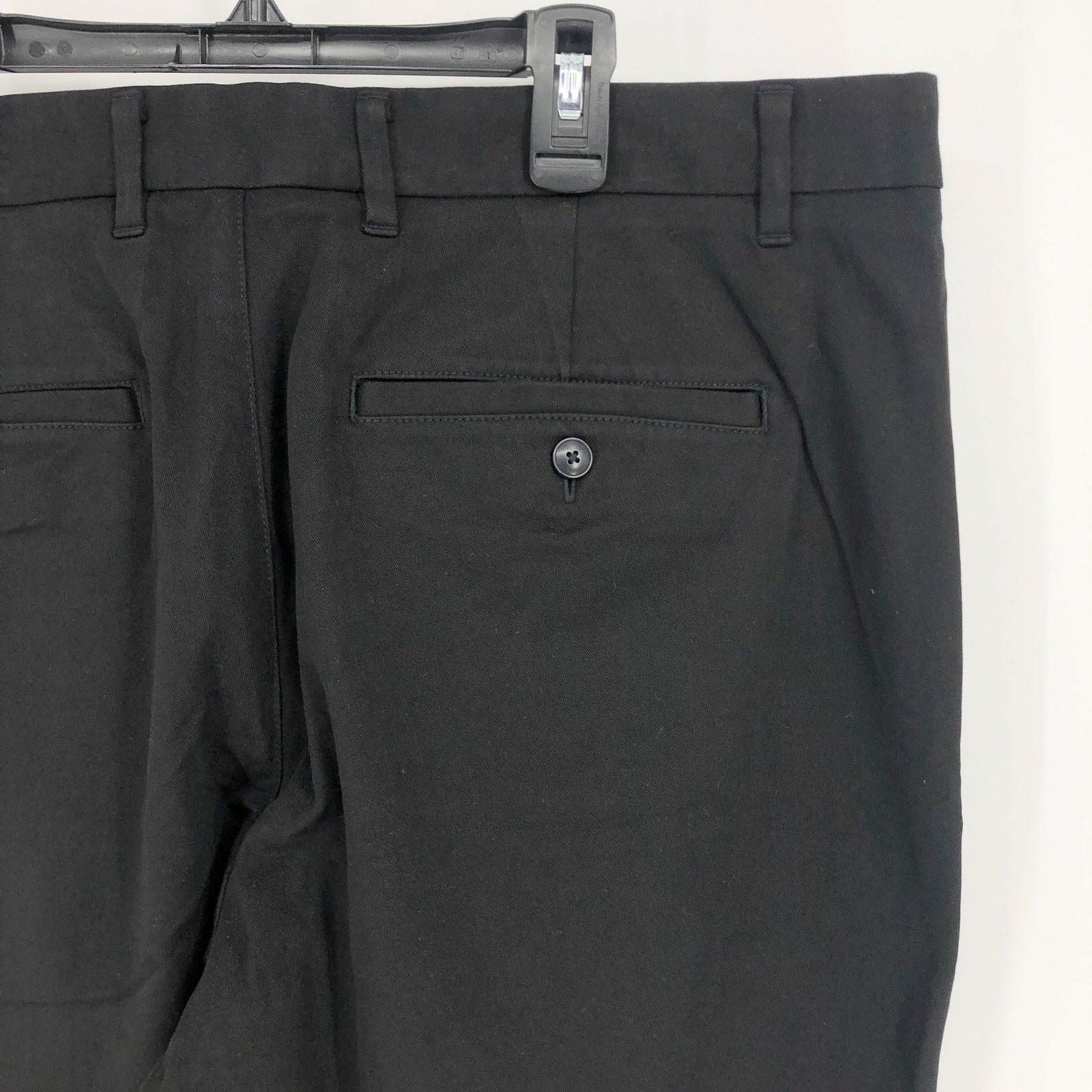EVERLANE Uniform Mens Performance Chino Pants 36x30 Black Athletic Fit NWT