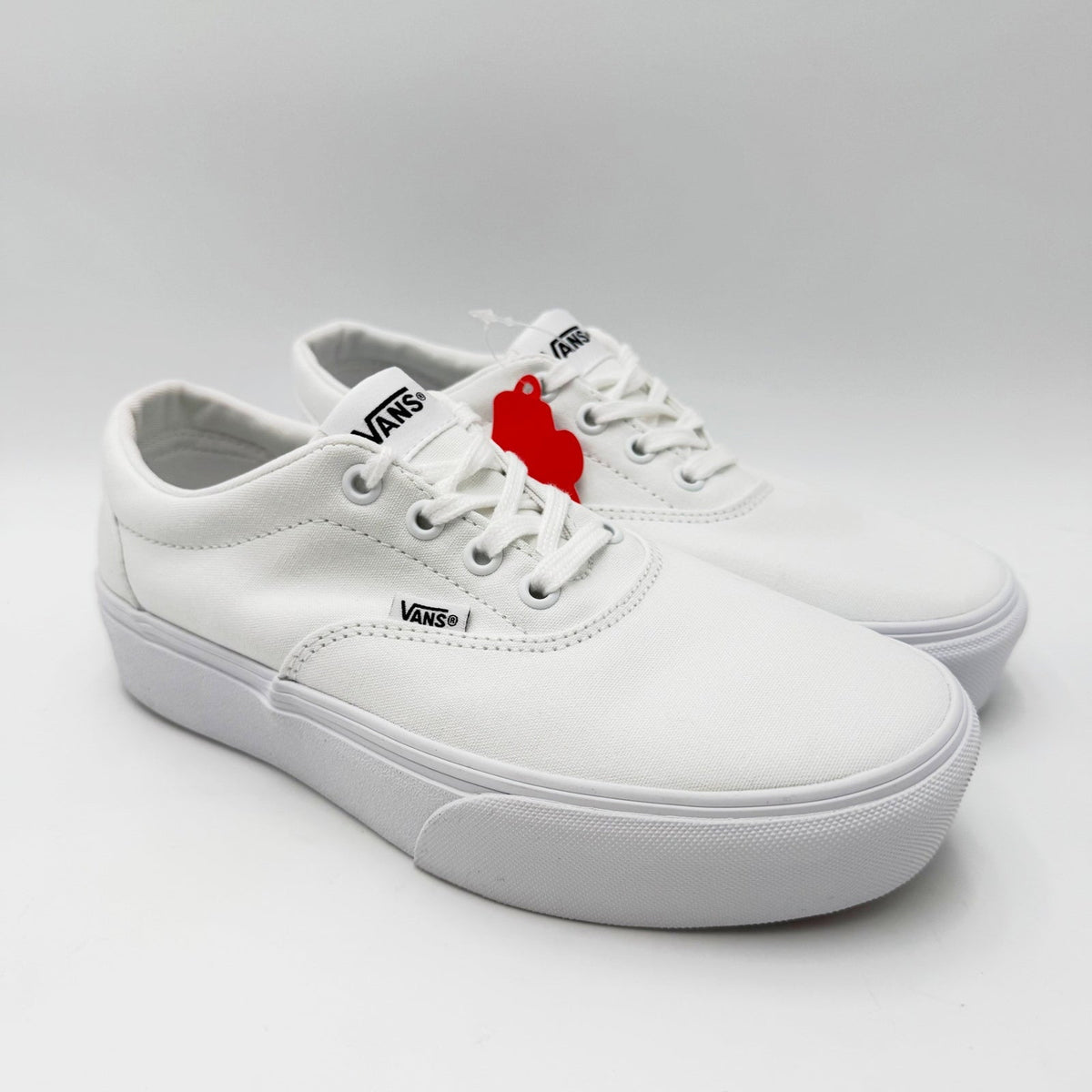 Vans Womens Doheny Platform Casual Sneakers Size 7.5 White Canvas NWT