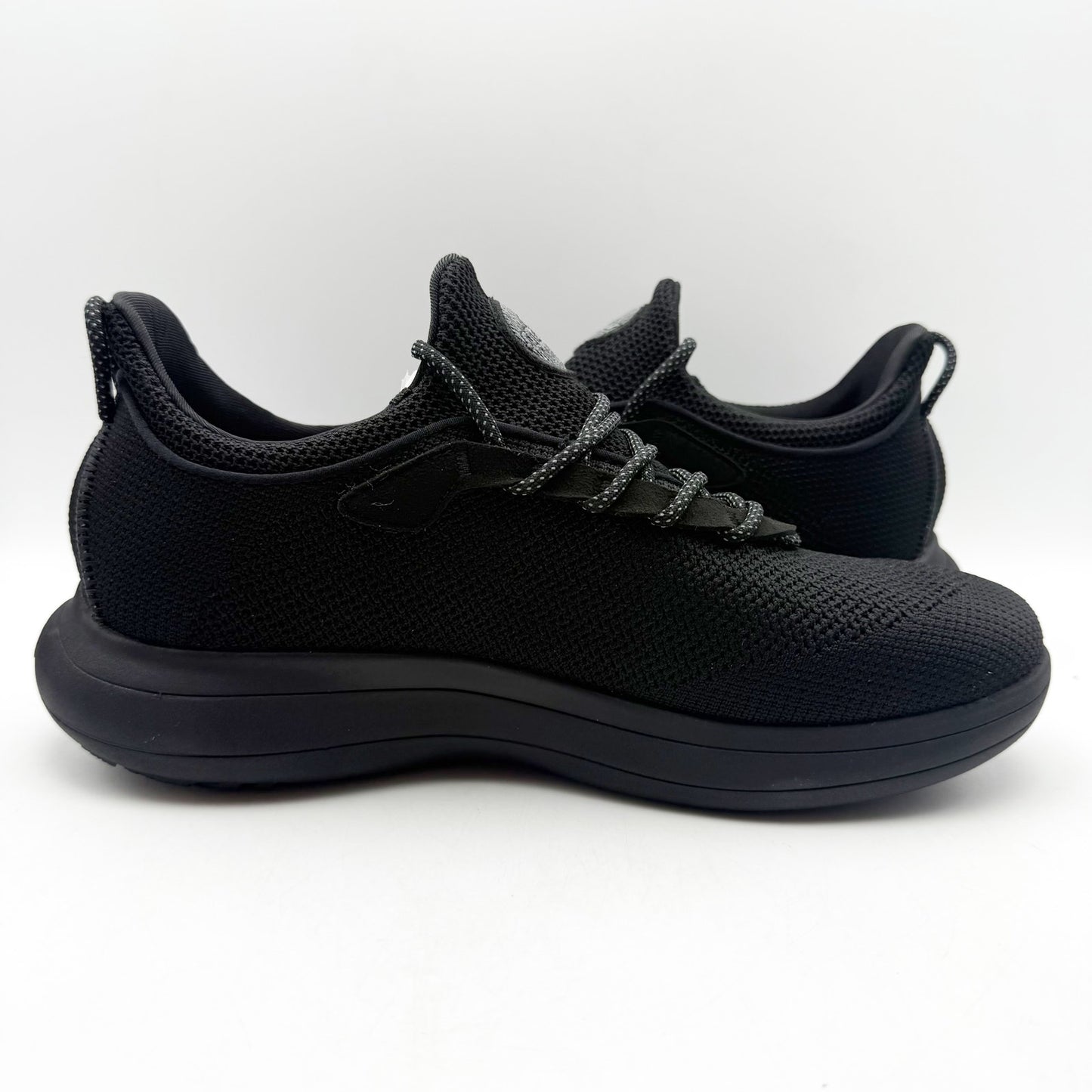 Snibbs Womens Orbit Work Sneakers US 10 EU 42 Black Soft Toe Shoe NIB