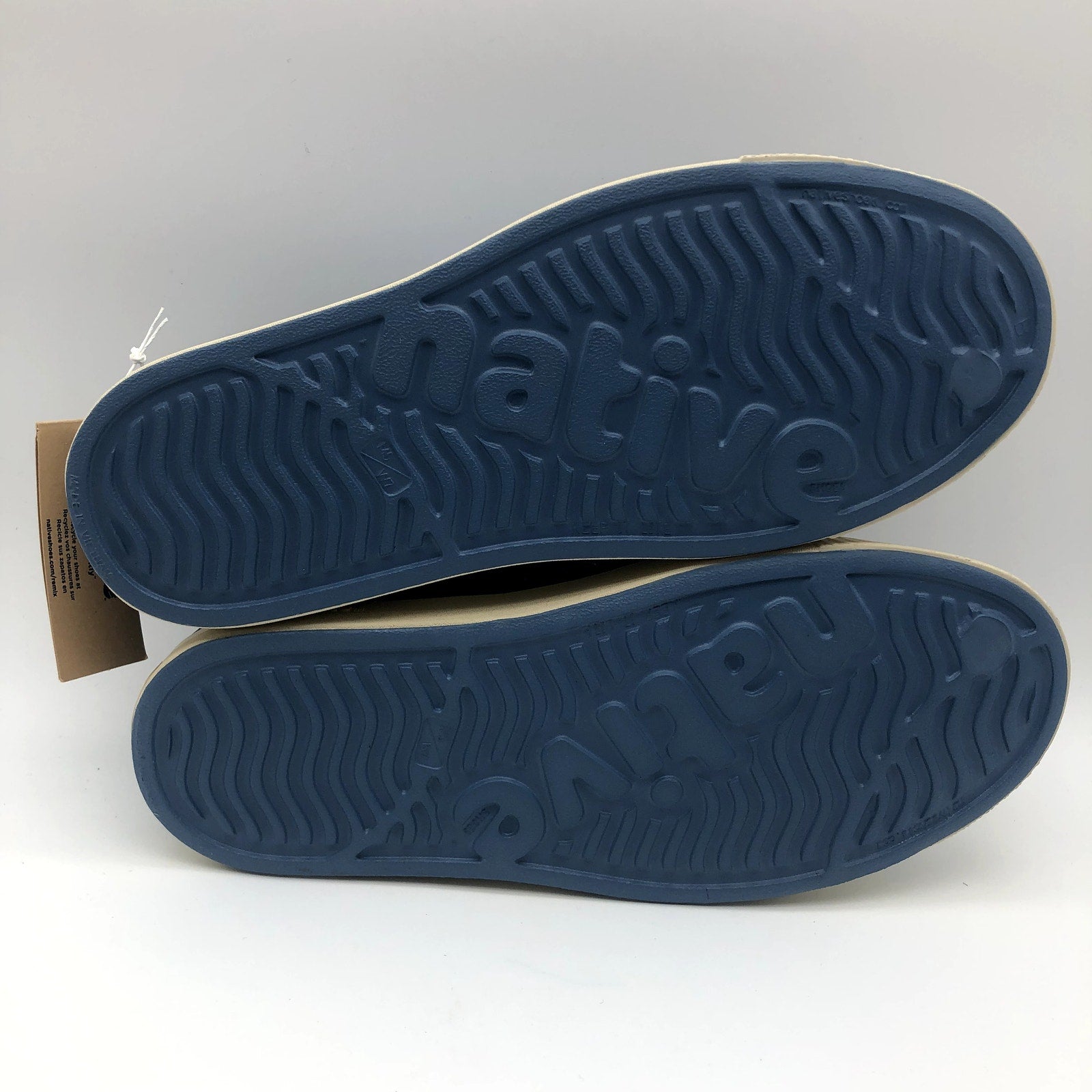 Native Unisex Jefferson Slip On Size Mens 5 Womens 7 Oasis Blue Bone White NIB