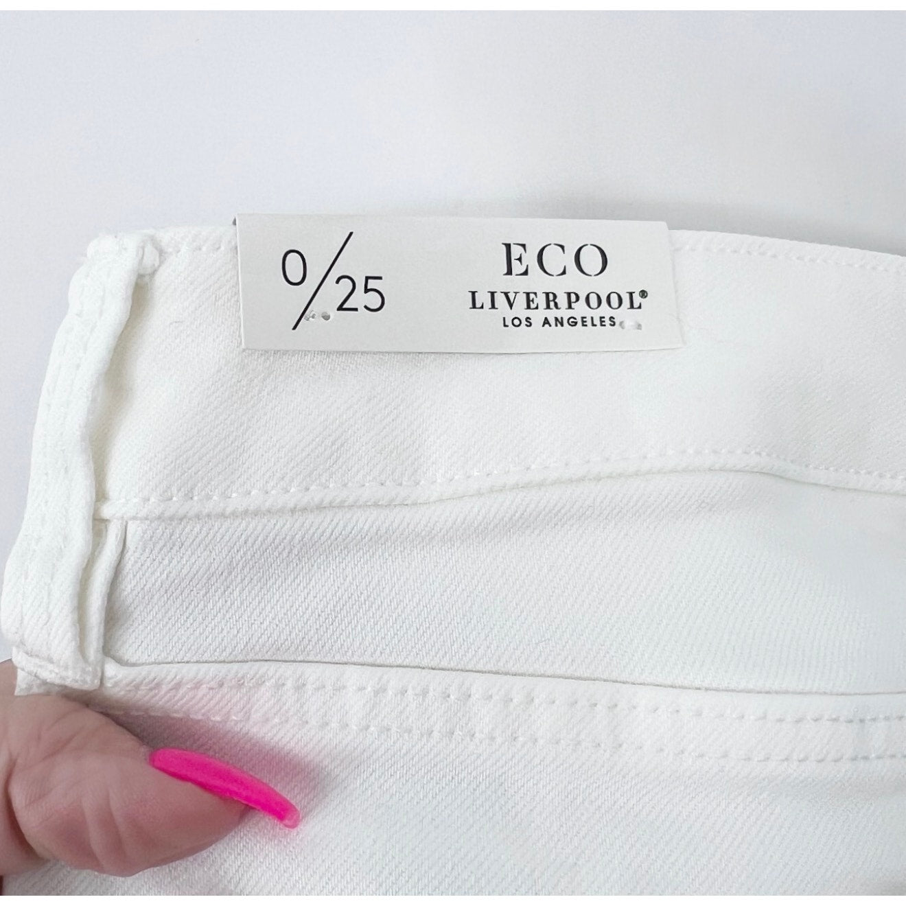 LIVERPOOL Charlie Crop Skinny Jeans Size 25 US 0 Bone White Cuff High Rise NWT