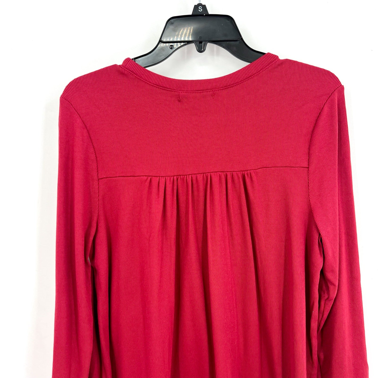 MICHAEL STARS Womens Shelby Ruched Shoulder 3/4 Sleeve Tee Small Carmine Red NWT