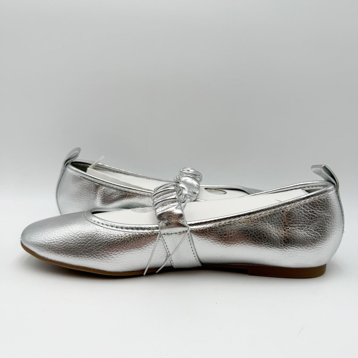 MIA Womens Uliana Ballet Flats Size 8.5 M EU 39 Silver Leather NWOB