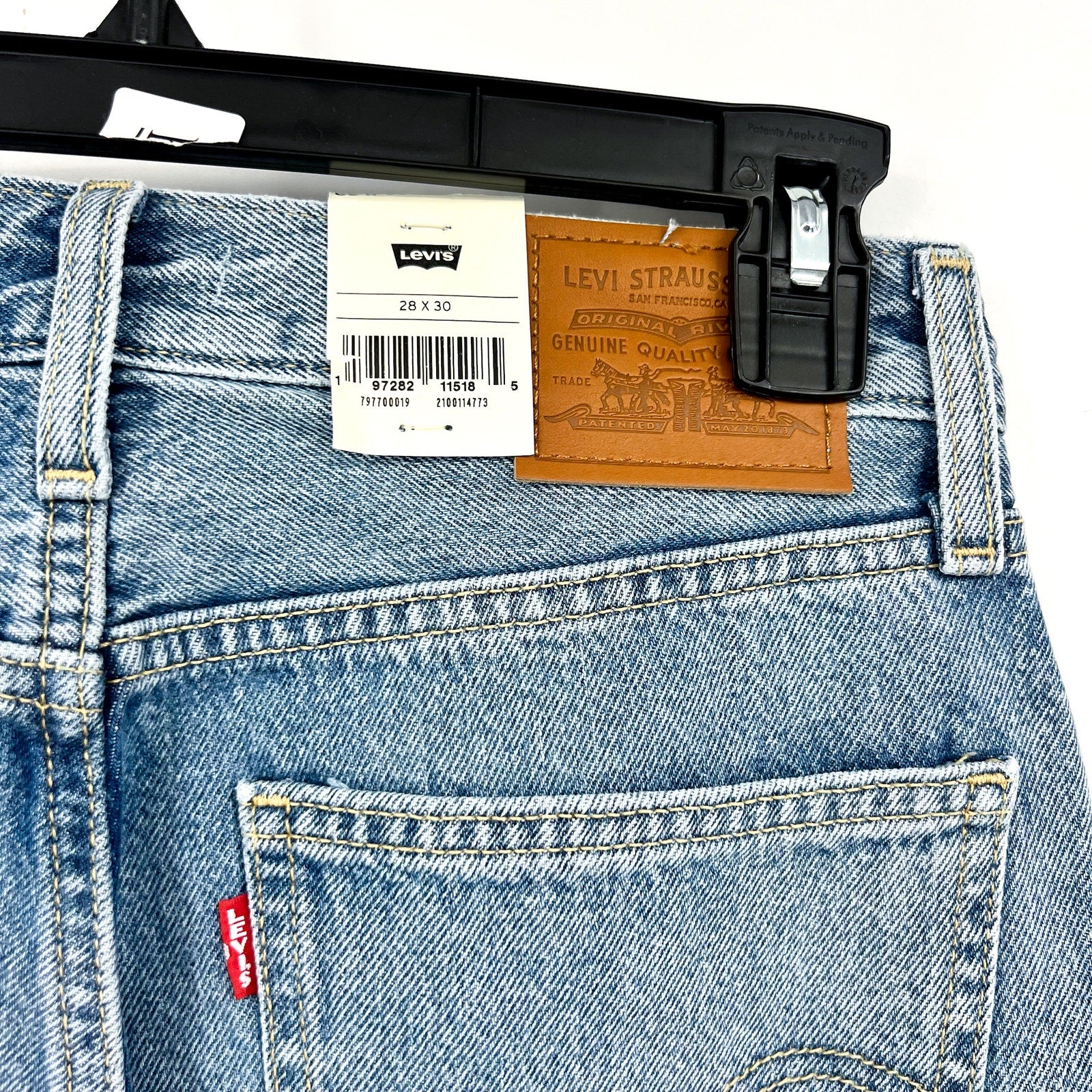 LEVI'S Womens Dad Straight Jeans 28x30 Size 6 Far And Wide Light 79770-0019 NWT