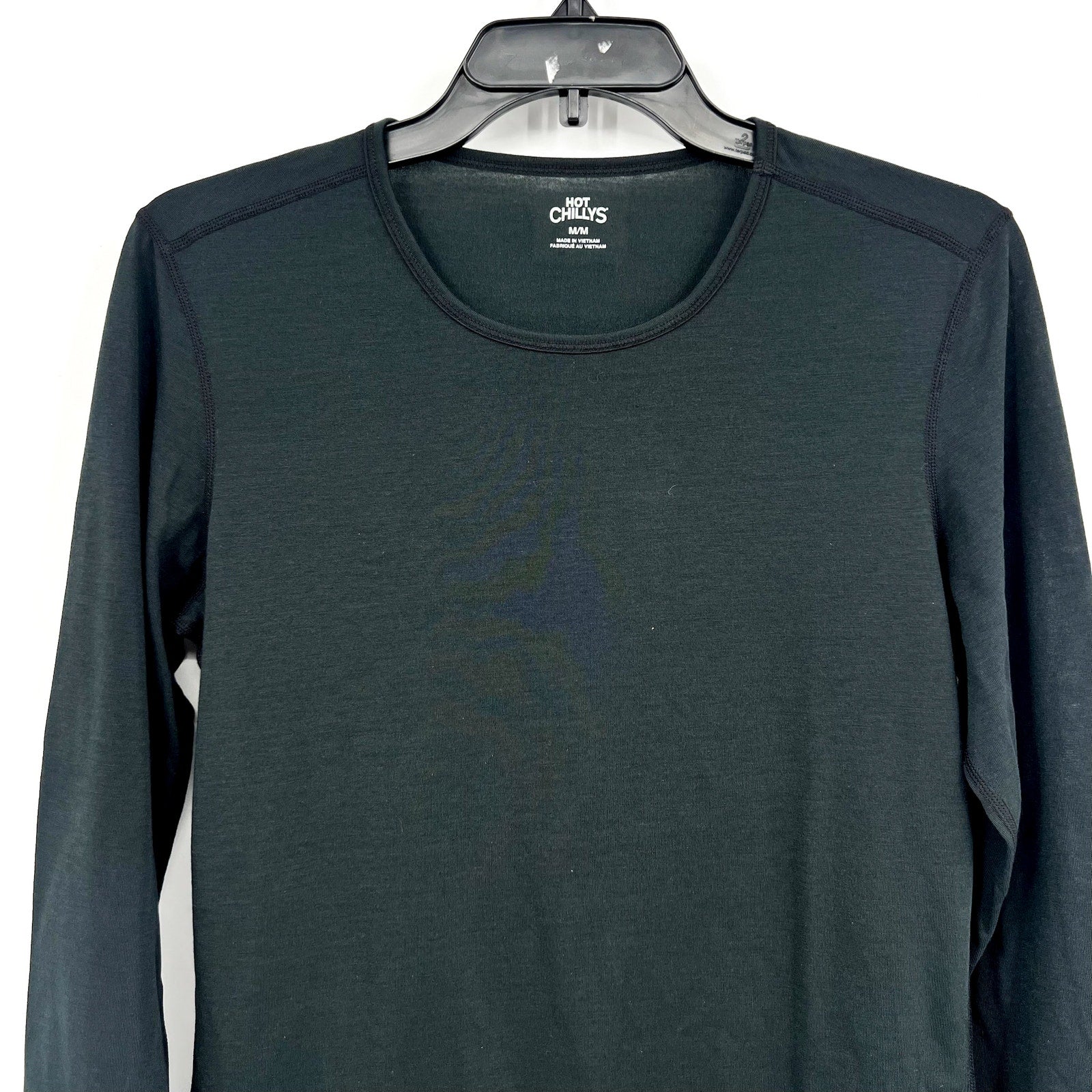 HOT CHILLYS Women's Pepper Skins Crewneck Top Medium Black Base Layer NWOT
