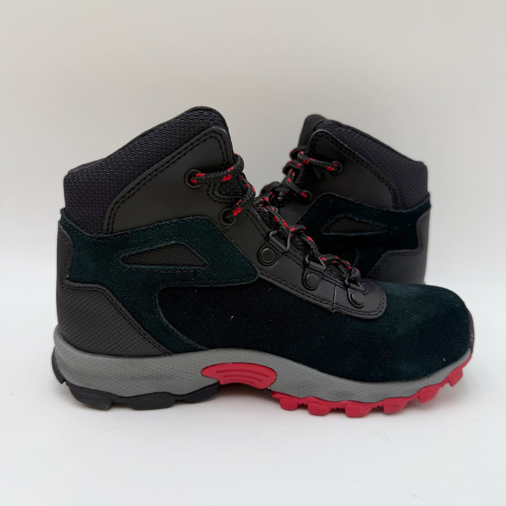 Columbia Kids Newton Ridge Amped Hiking Boots Size 1 Black Red Waterproof NIB