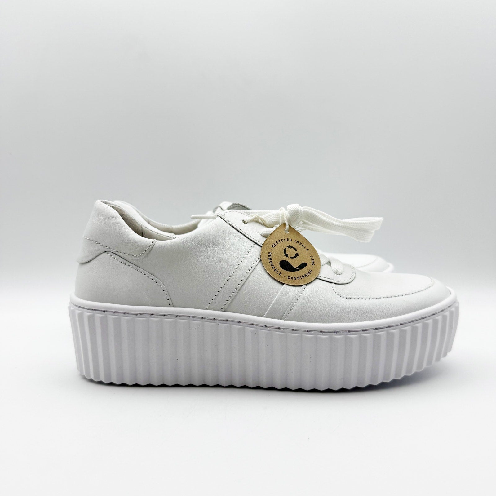 Gabor Womens Gabor 23.203 Casul Sneakers US Size 6 UK 3.5 White Leather NIB