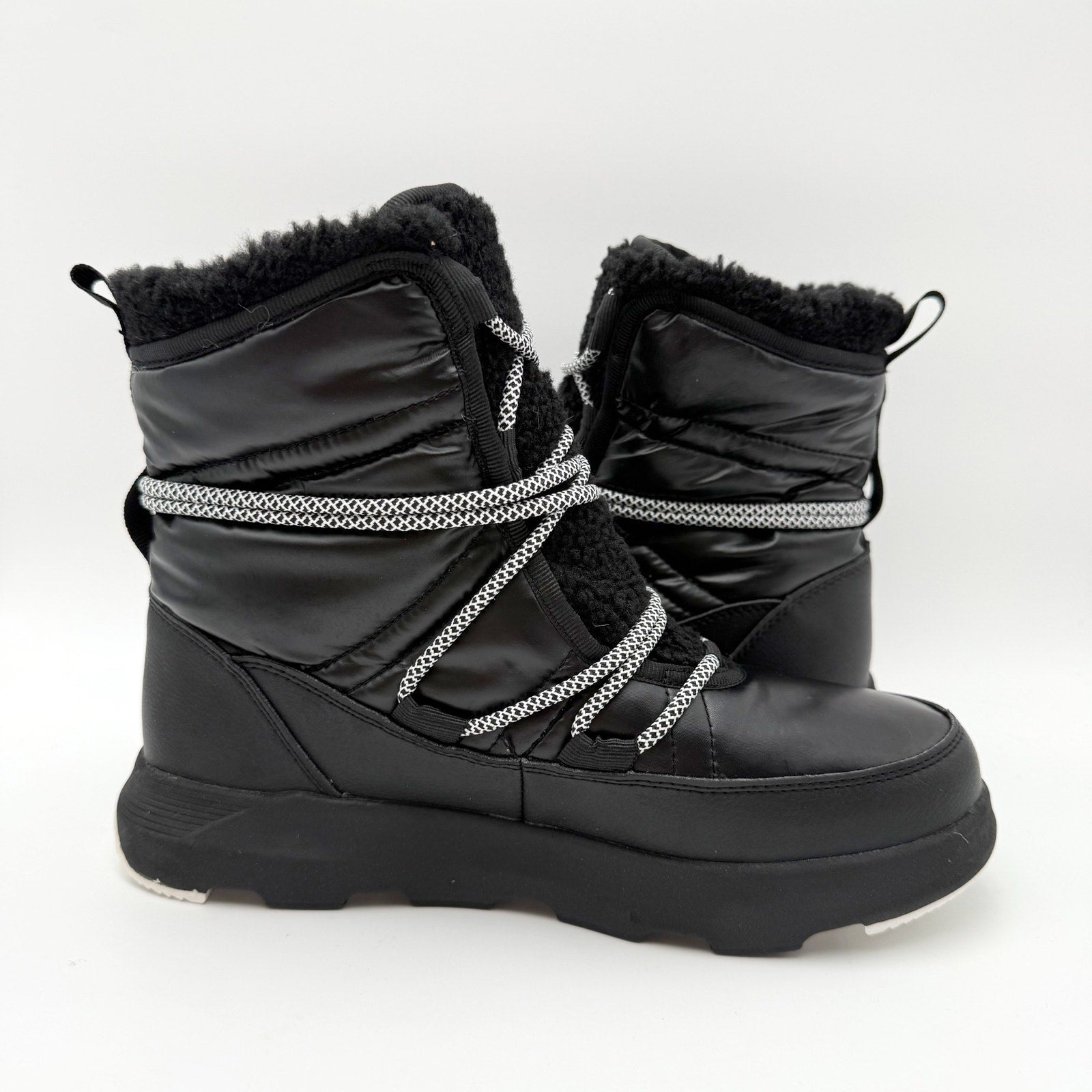 Kamik Womens Lea Pull Winter Boots US 7 M EU 38 Black Fleece NIB