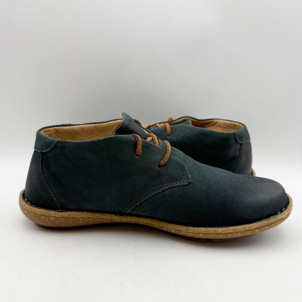 Born Womens Nuala ll Chukka Ankle Booties US 7 Navy Blue Nubuck NWOB