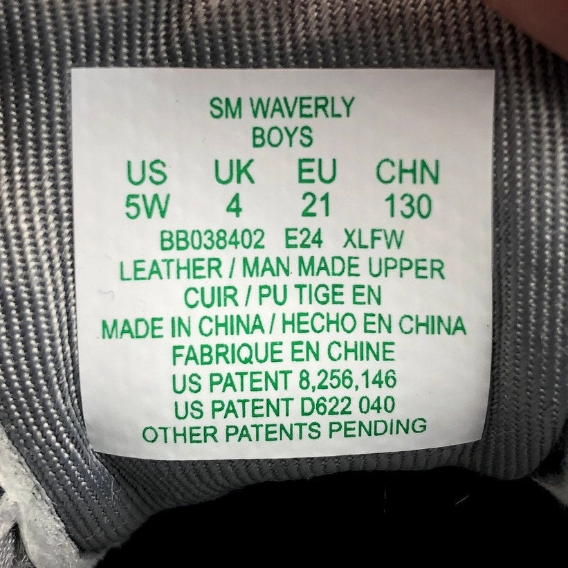 Stride Rite Boys SM Waverly Sneakers Size 5 Wide Toddler Shoes Black White NIB