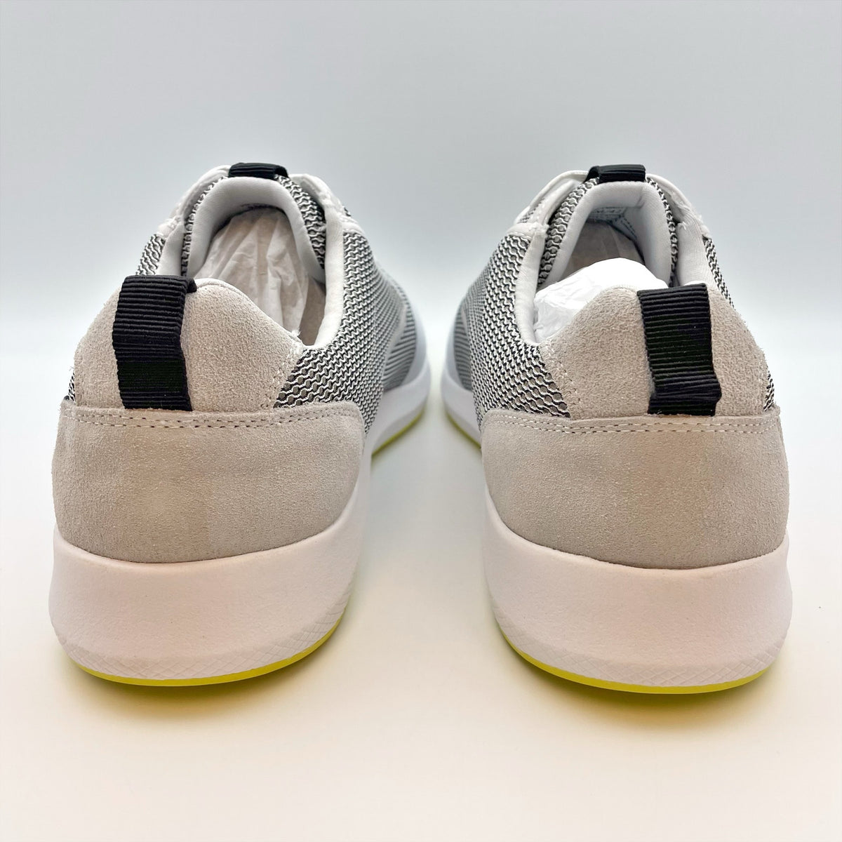 Vince Camuto Mens Emmitt Casual Sneakers Size 10 White Mesh NIB