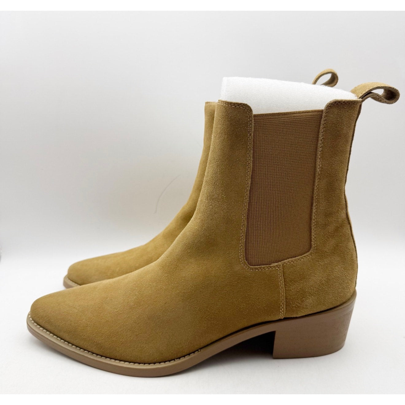 Saint Morta Men's Nomad Pointy Toe Chelsea Boot Size 9 EU 43 Tan Camel Suede NIB