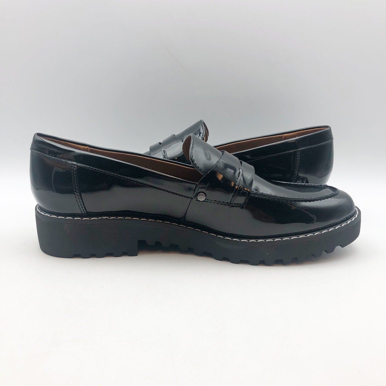 Franco Sarto Womens Cassandra Loafers US 8 M Black Vegan Patent Leather NIB