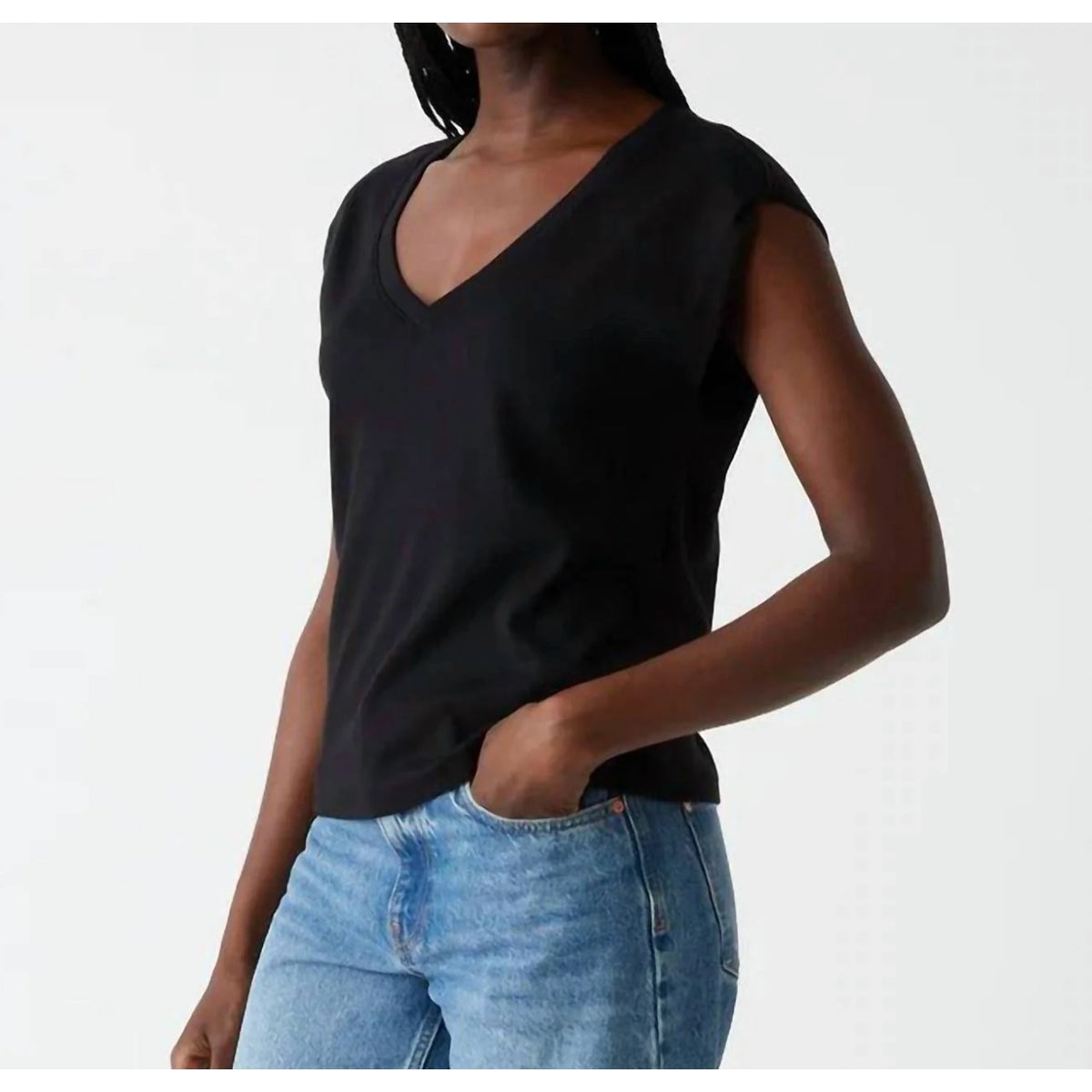 MICHAEL STARS Women's Tati V-Neck Power Shoulder Top Medium Black NWT