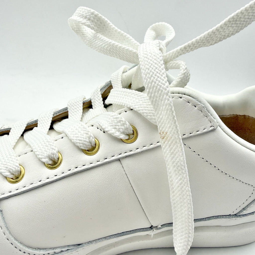 Vionic Womens Elise Sneakers Size 9.5 Wide EU 40.5 White Leather NIB