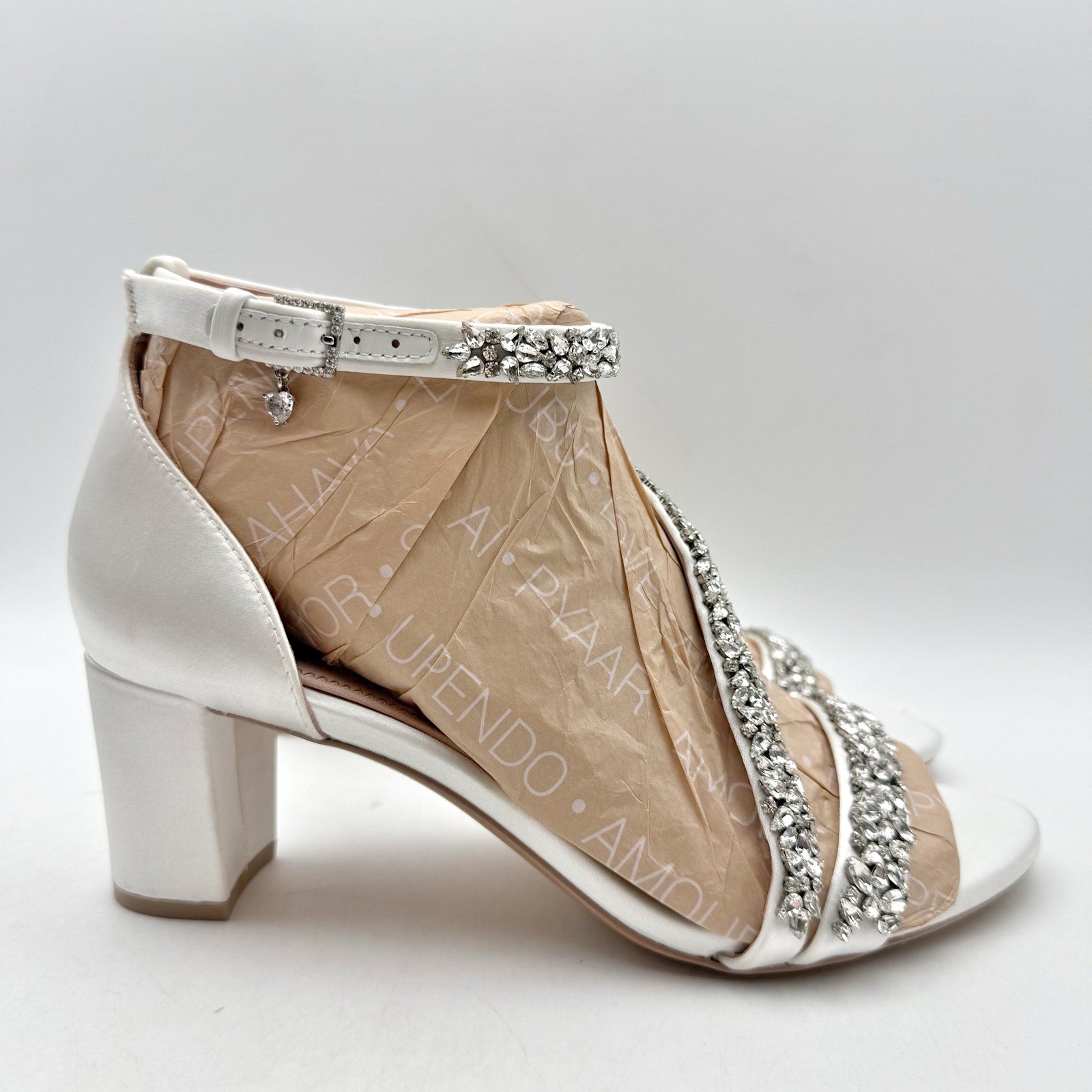 Pnina Tornai x Naturalizer Womens Ahava Heels Size 6.5 White Crystal Sandals NIB