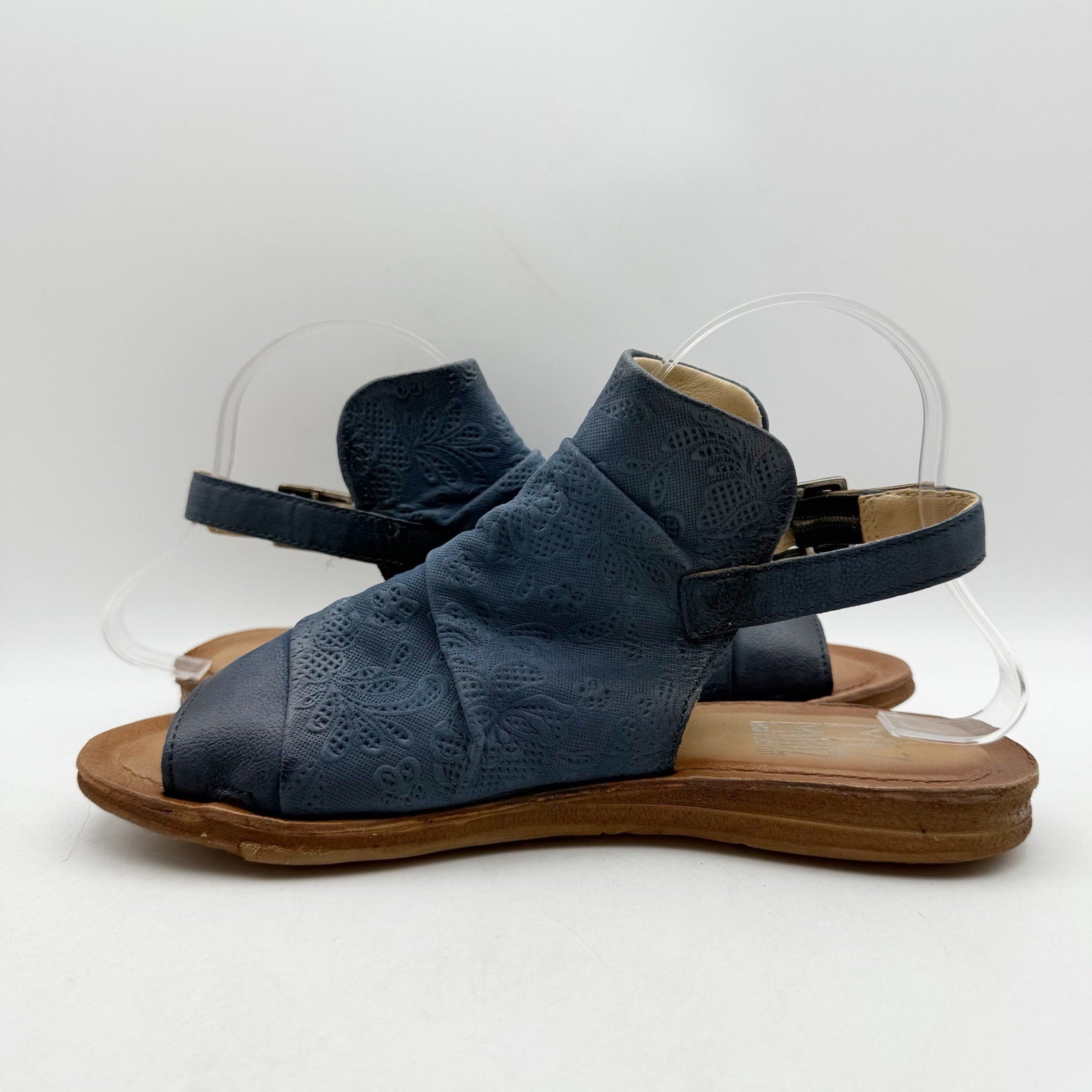 Miz Mooz Womens Fermie Sandals EU 39 US 8.5 Blue Leather NWOB