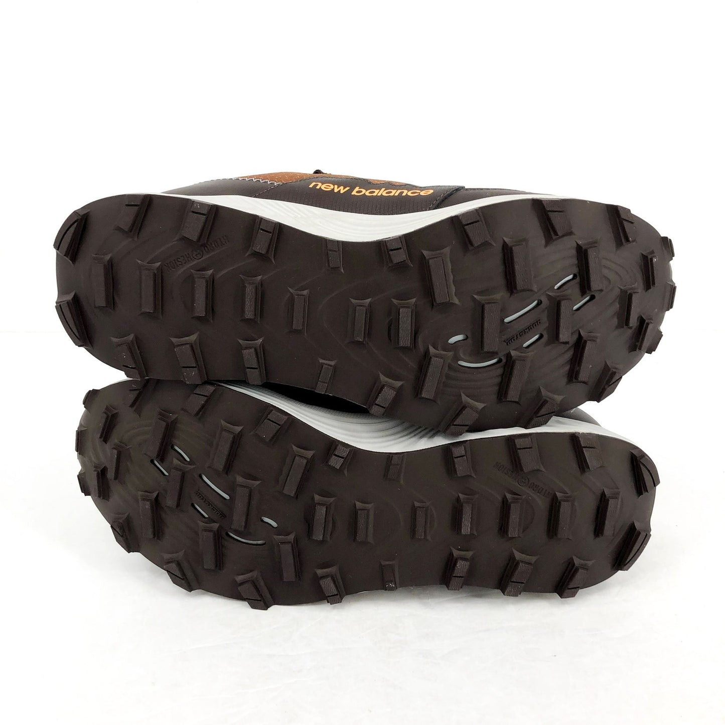 New Balance Mens FuelCell 2190 V1 Trail Running Sneakers US 8.5 Brown WP NIB