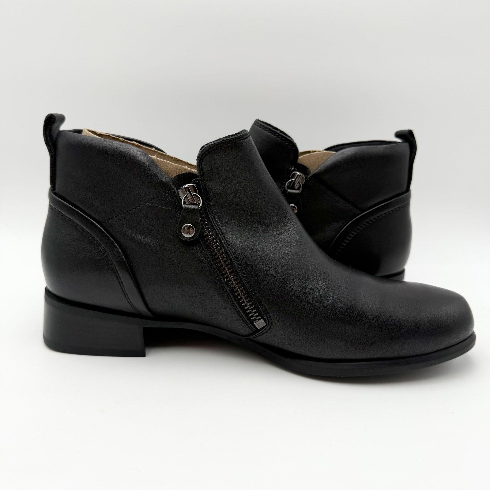Munro Womens Neko Ankle Booties US 10.5 M Black Tumbled Leather NIB