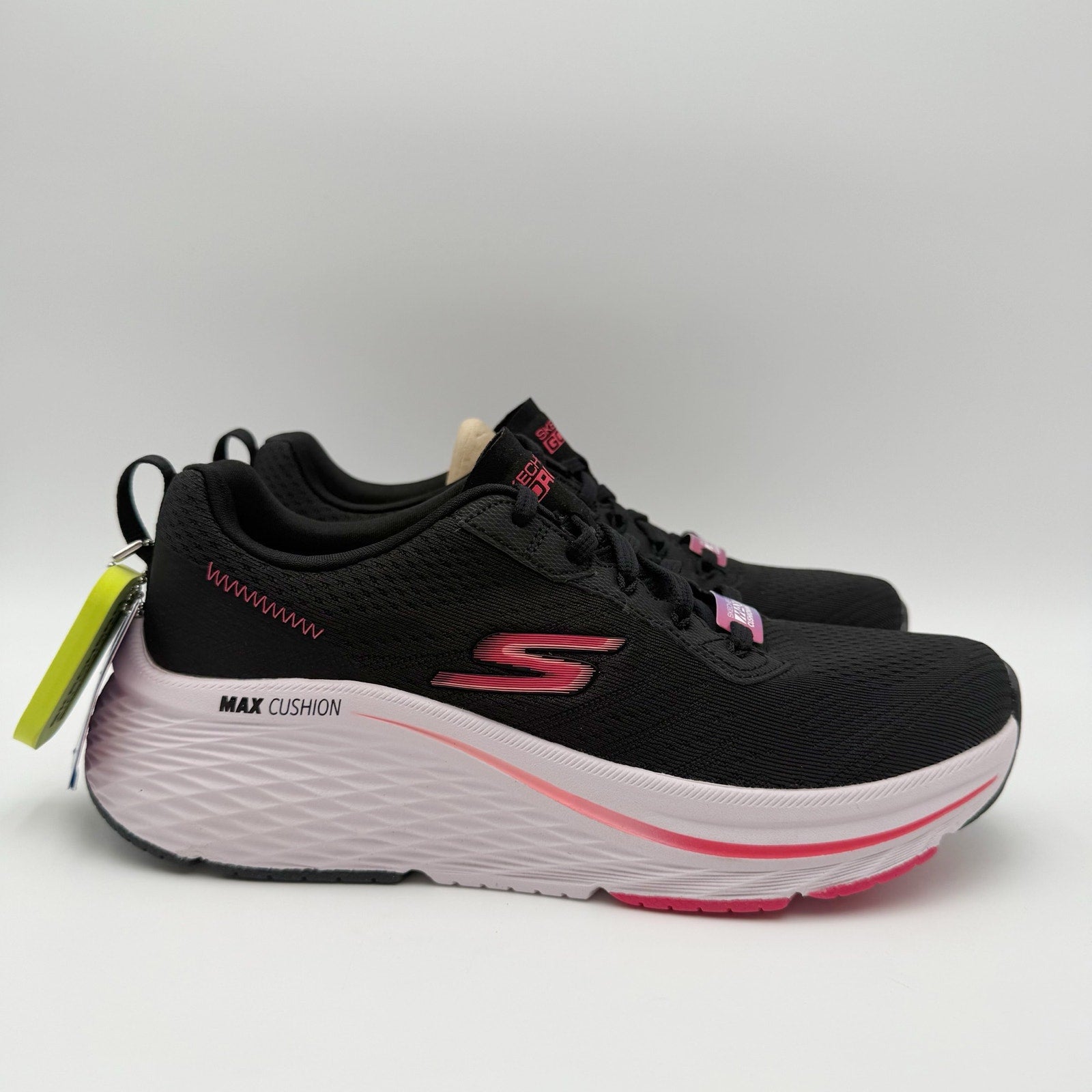 Skechers Womens Max Cushioning Elite 2.0 Athletic Shoes Size 6.5 Black Pink NWT