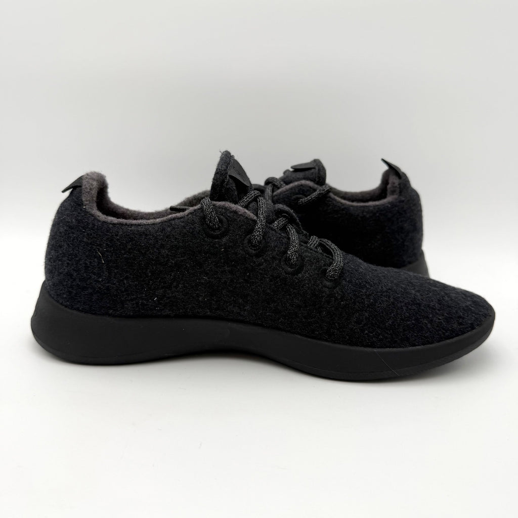 AllBirds Mens Wool Runner Sneakers US 8 EU 40.5 Black Athletic NIB