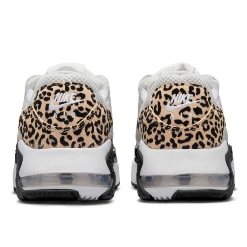 Nike Womens Air Max Excee Casual Sneakers US 7.5 White Leopard Athletic NWOB