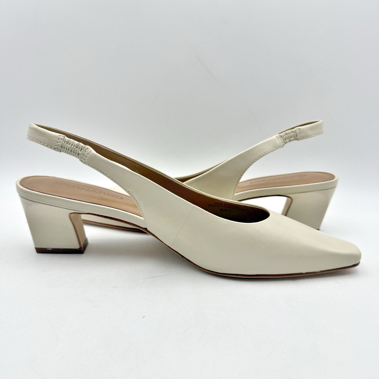 Bernardo Womens Ariella Pumps US 8 M Beige Eggshell Leather Slingback NIB