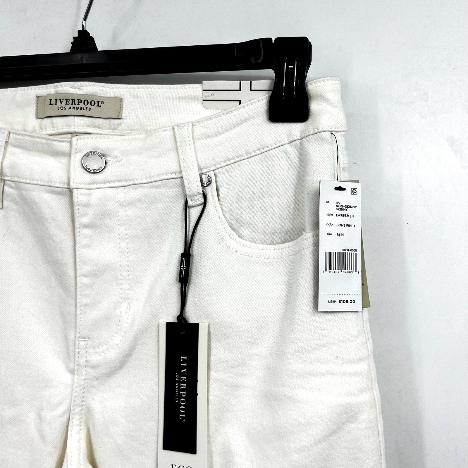 LIVERPOOL Liv Non-Skinny Skinny Jeans in Bone White Size 8/29 Stretch Denim NWT