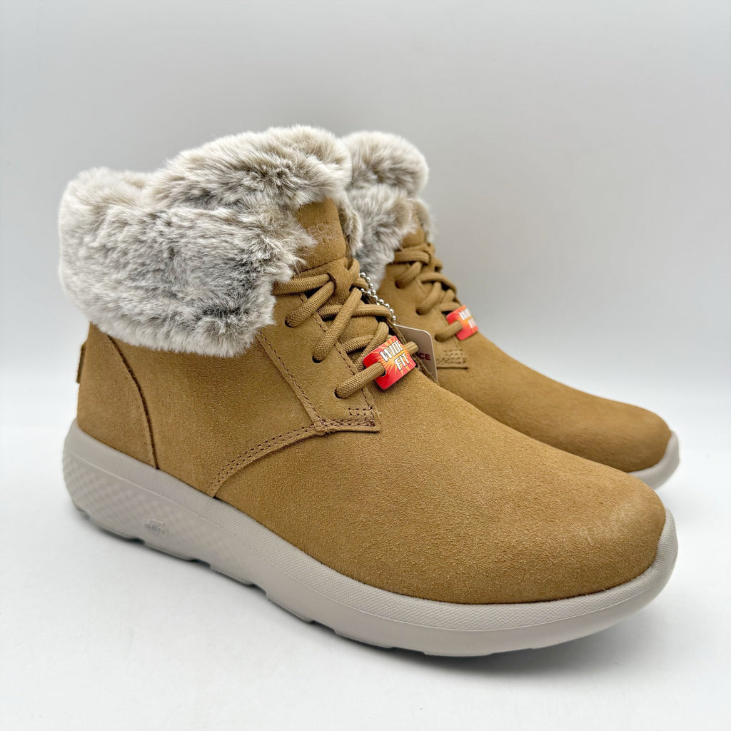 Skechers Women On The Go City Bootie US 6.5 Wide Tan Suede Water Repellent NIB