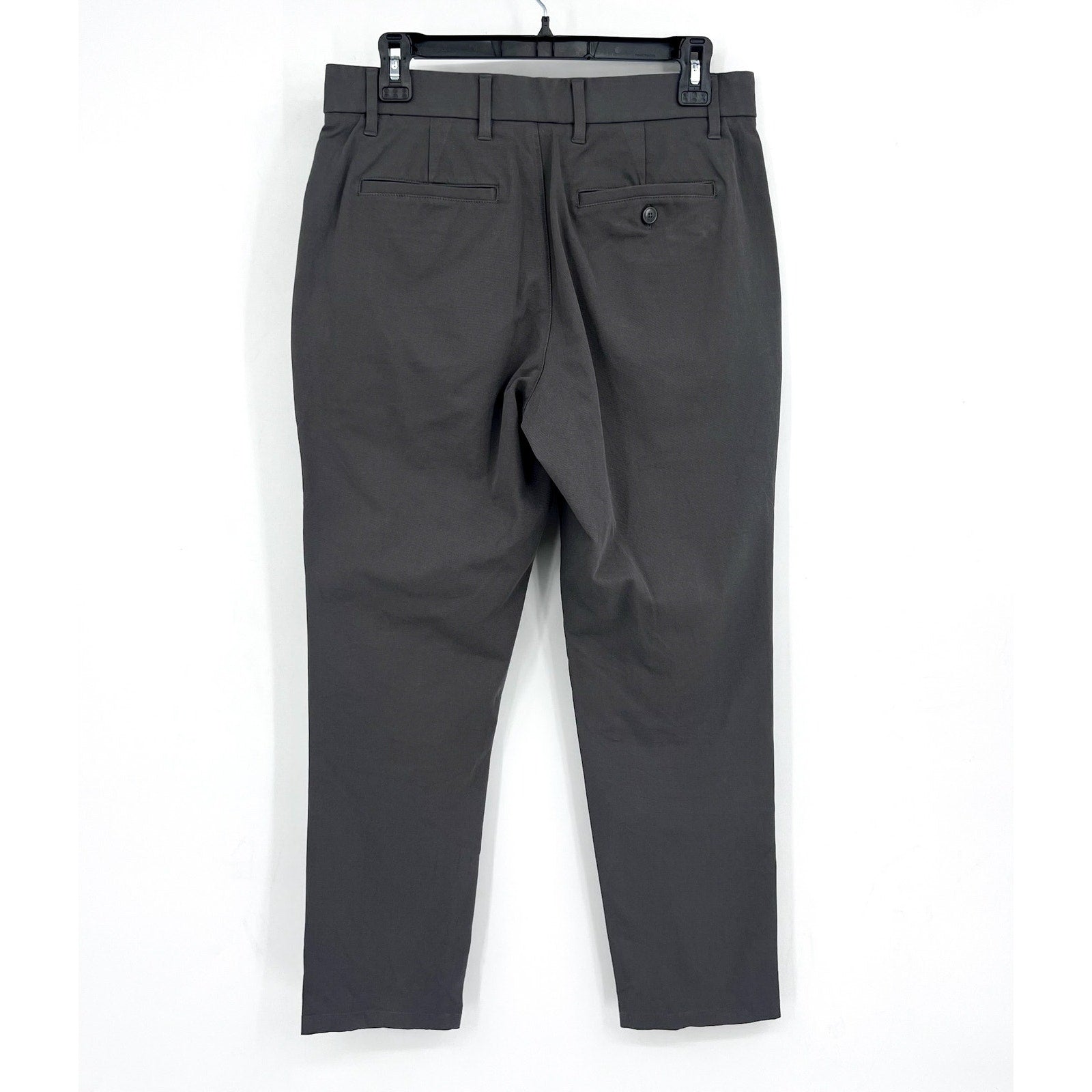 EVERLANE Uniform Mens Performance Chino Pants 29x28 Slate Grey Athletic Fit NWT