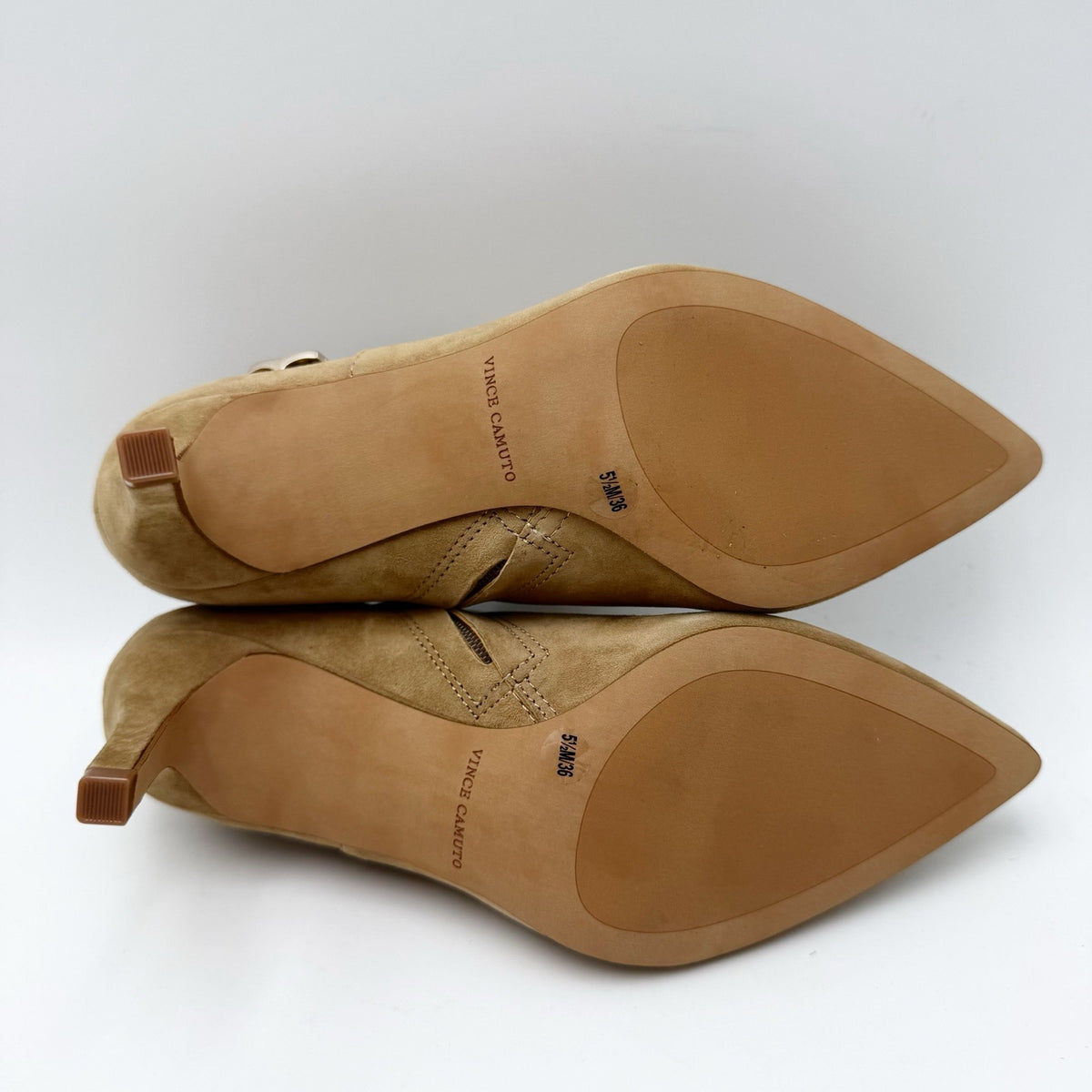 Vince Camuto Womens Kreitha Heeled Bootie Size 5.5 Brown Suede NWOB