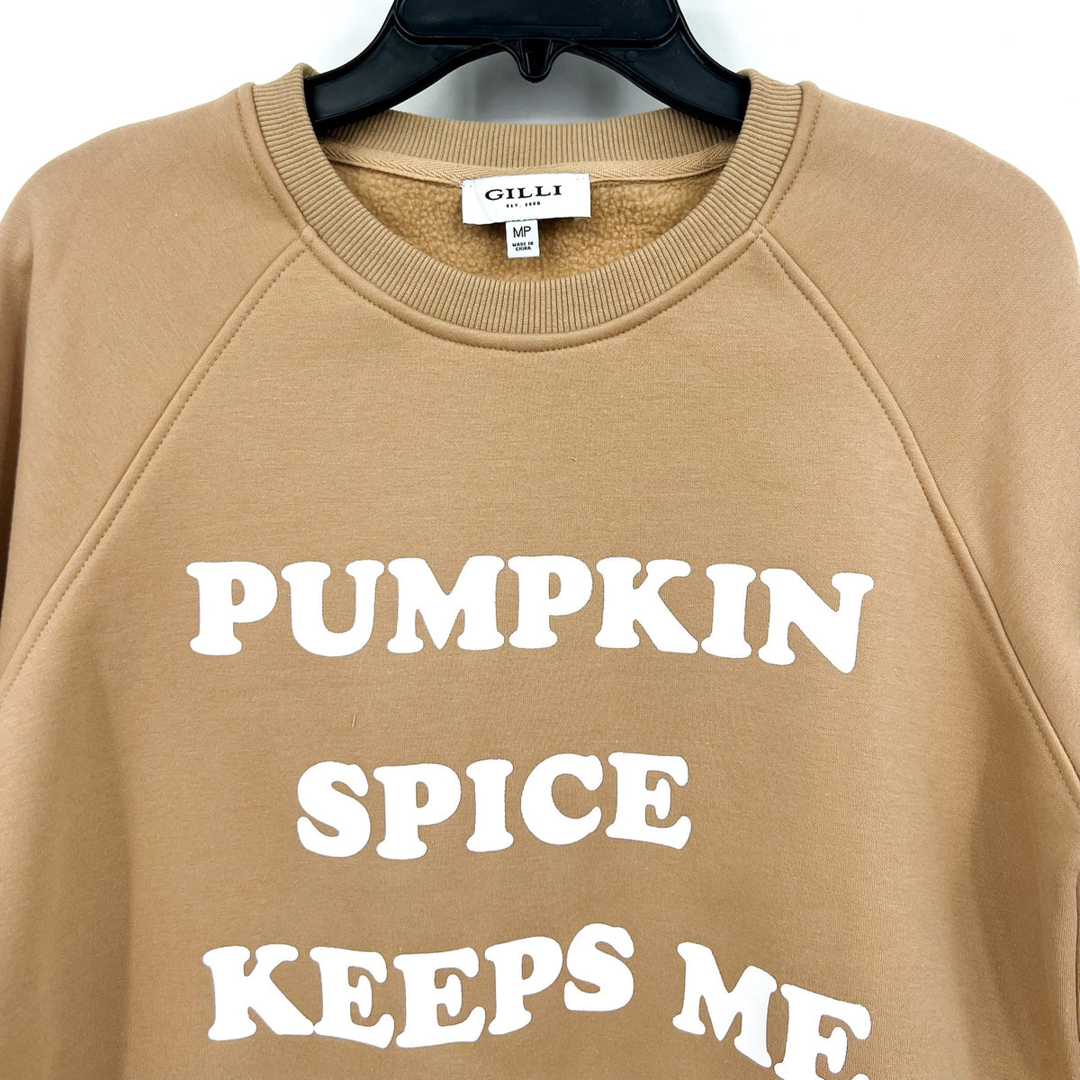 GILLI Womens Pumpkin Spice Keeps Me Nice Crew Sweatshirt Medium Petite Tan NWOT