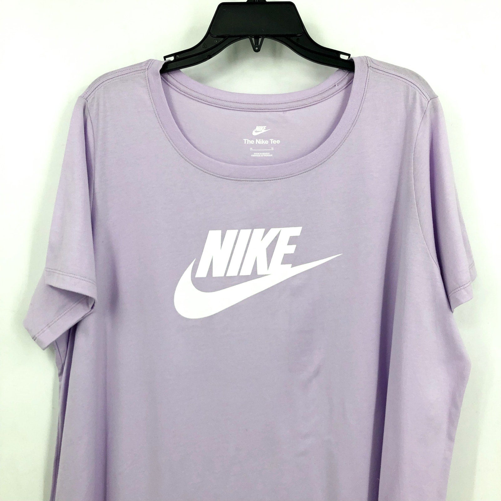 NIKE Women's Club Essentials Logo T-shirt 1X Beyond Pink White 100% Cotton NWOT