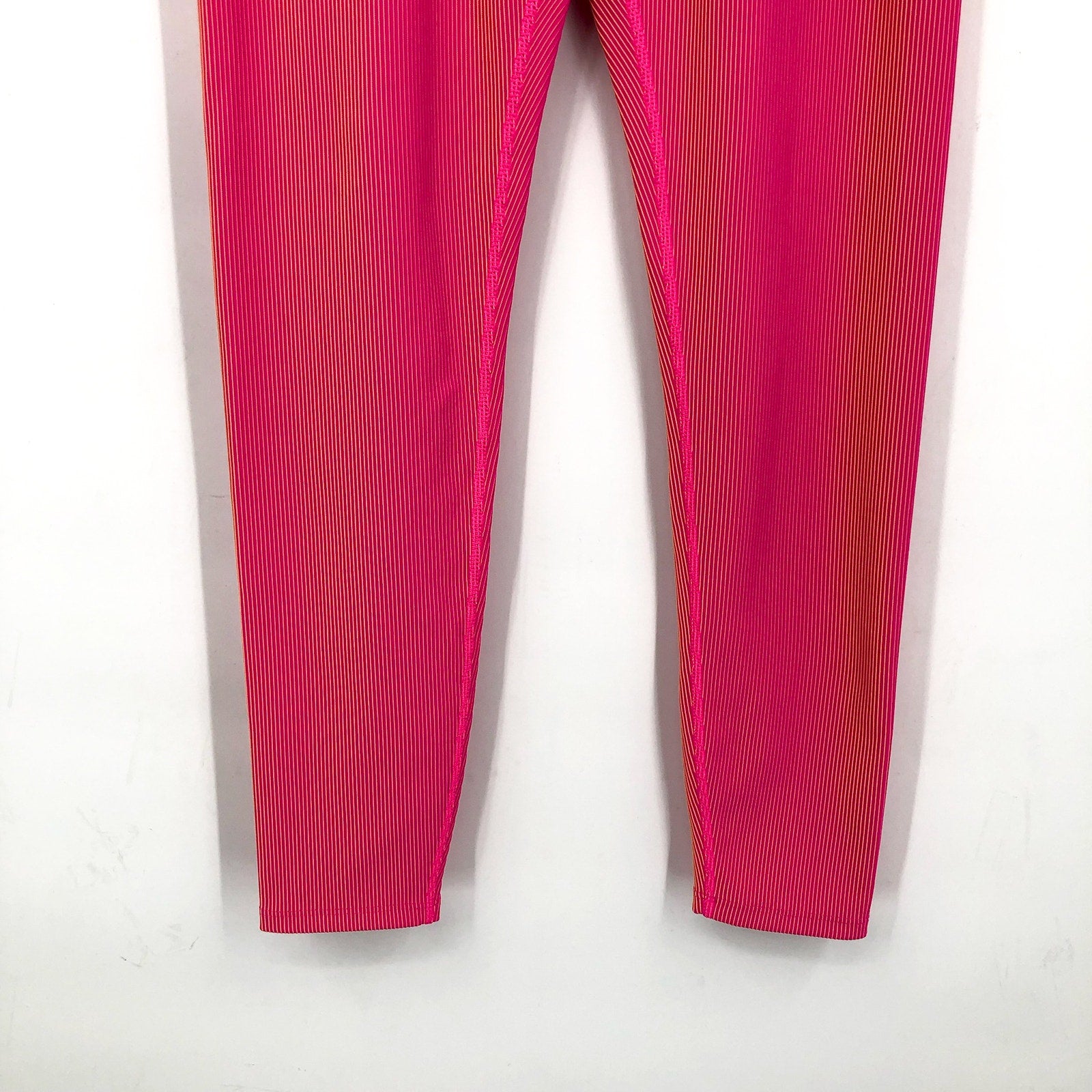 BEACH RIOT Women's Tayler Rib 7/8 Leggings Large Pink Sunset Two Tone NWT