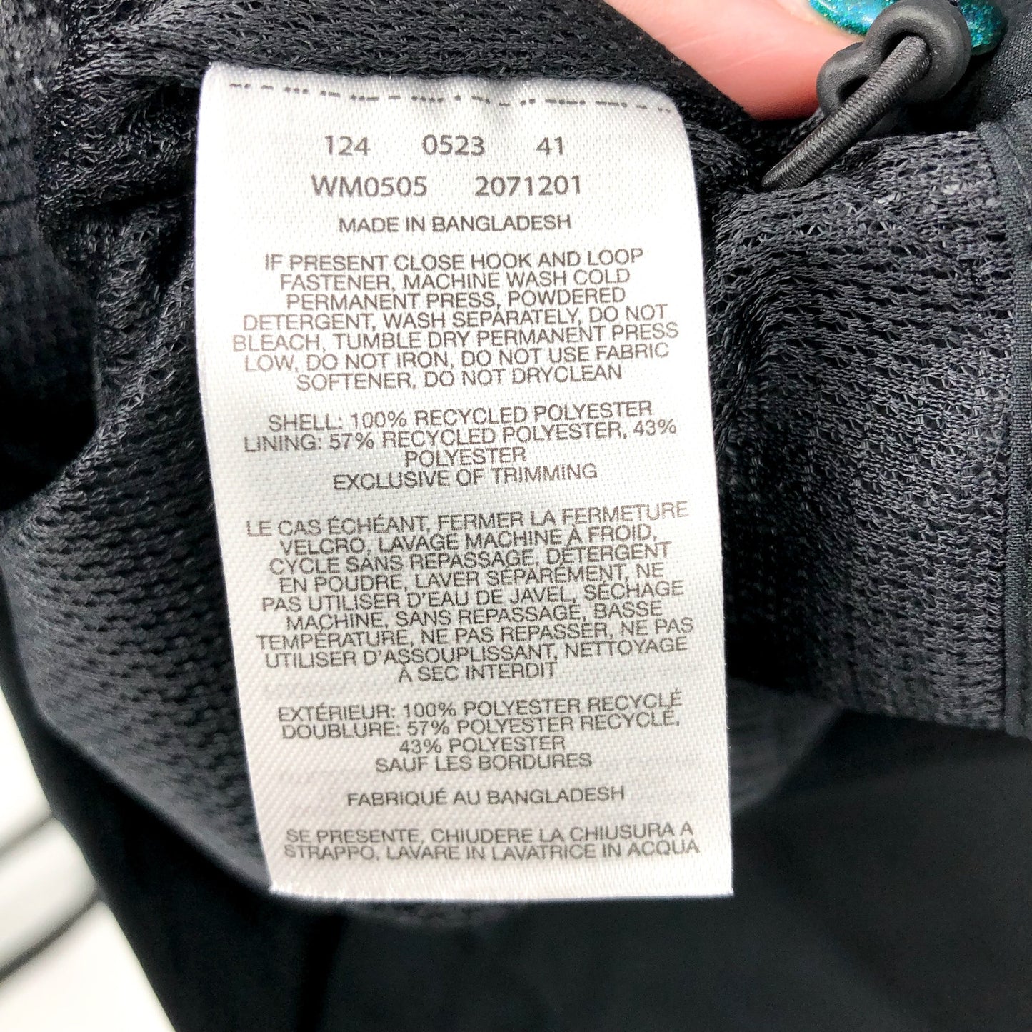 Columbia Mens Altbound Waterproof Jacket US Medium Black Hood Seam Sealed NWT