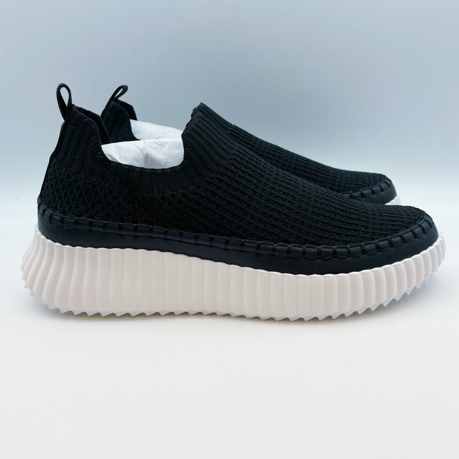 Steve Madden Womens Samarah Sneaker US 8.5 M Black Knitted Pull-On Closure NIB