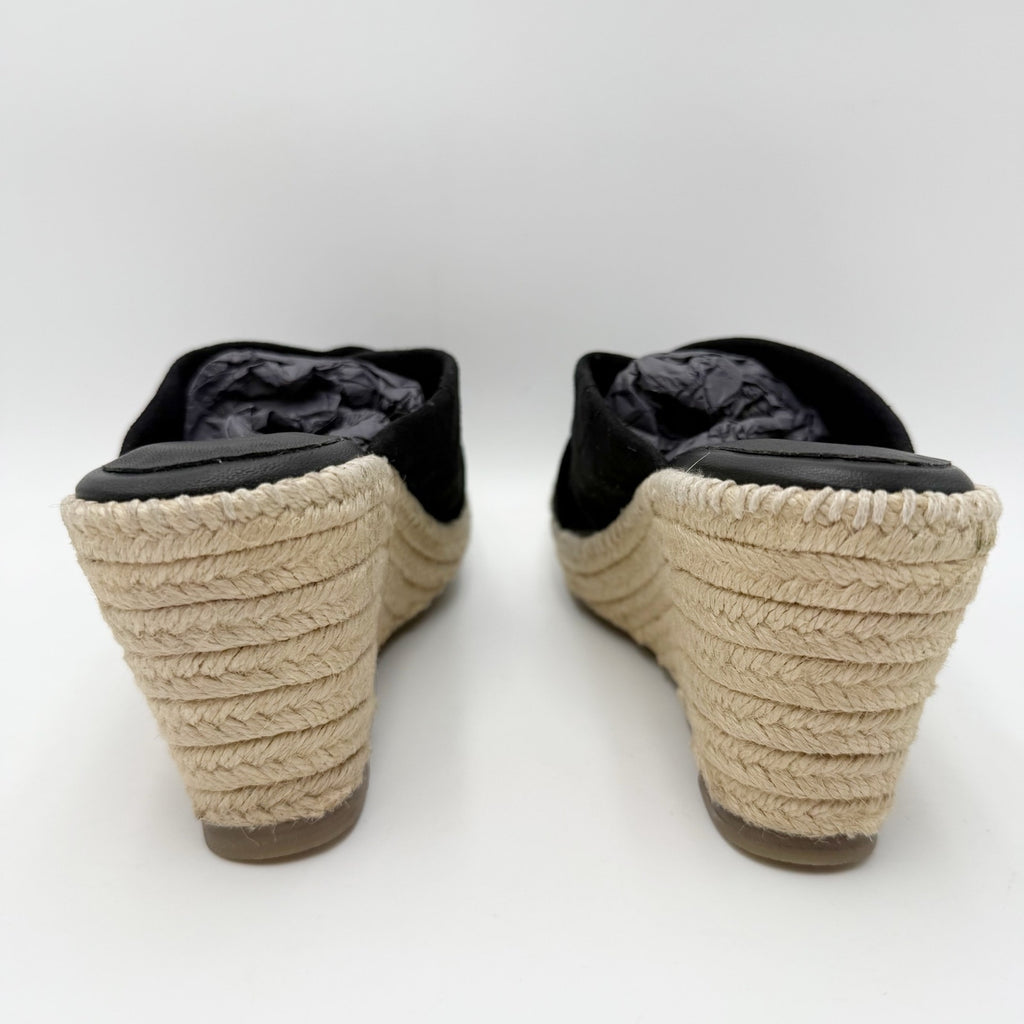 Softwalk Womens Hastings Wedge Sandals Size 7 WIDE Black Suede NIB